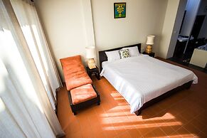 Jamadevi Hotel