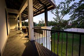 Jamadevi Hotel