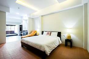 Jamadevi Hotel