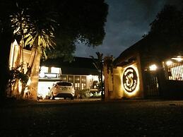 Squirrel Hostel