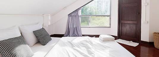 Squirrel Hostel