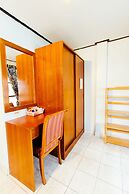 Thipurai Annex Hotel