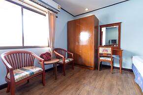 Thipurai Annex Hotel