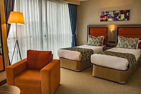 Sky Tower Hotel
