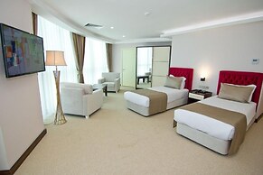 Sky Tower Hotel