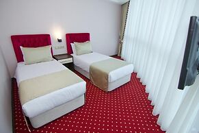 Sky Tower Hotel