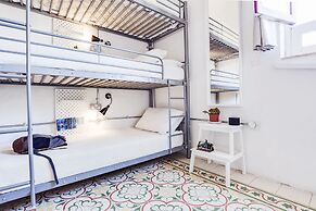 Granny's Inn - Hostel