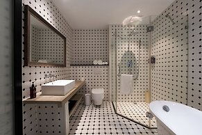 Yi Stack Hotel