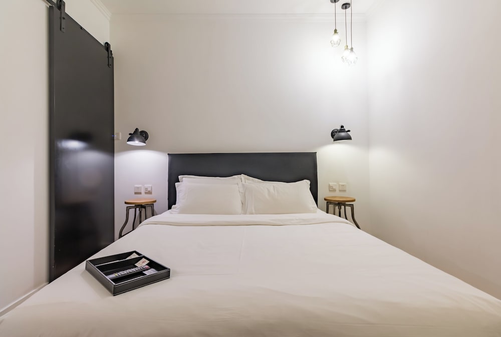 Yi Stack Hotel