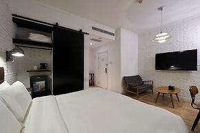 Yi Stack Hotel