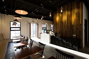 Yi Stack Hotel