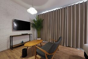 Yi Stack Hotel