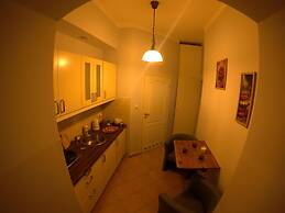 Magic Apartments