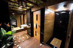 Magic Apartments