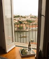 Arco Apartments