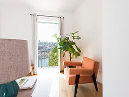 Arco Apartments