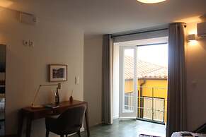 Arco Apartments