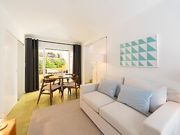Arco Apartments