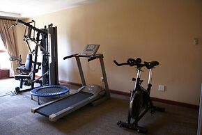 Attache Guest Lodge