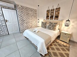 Leopard Tree Lodge