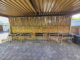 Leopard Tree Lodge