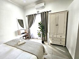 Leopard Tree Lodge