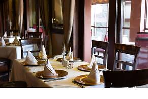 Premier Hotel Anta Boga