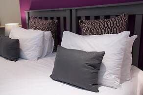 Rustic Manor Bed And Breakfast