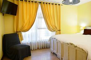 Old Oak Guest House
