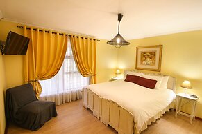 Old Oak Guest House