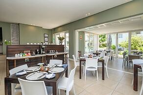 First Avenue Guesthouse
