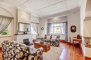 First Avenue Guesthouse