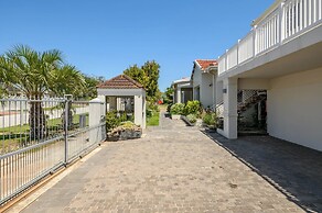 First Avenue Guesthouse