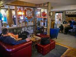 Crab and Lobster Inn