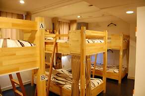 Hotel Knut - Hostel