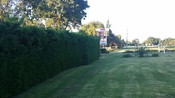 Terang Motor Inn