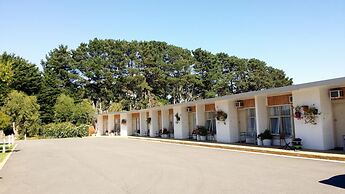 Terang Motor Inn