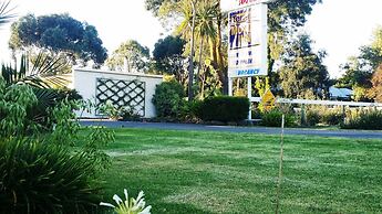 Terang Motor Inn