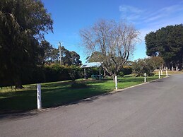 Terang Motor Inn