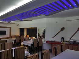 Nagar Valley Hotel