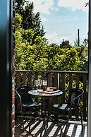 The Berry Inn