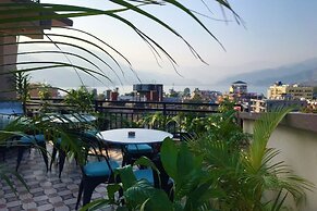 Hotel Karuna