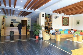 Hotel Karuna