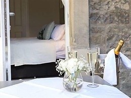 The Lane Hotel