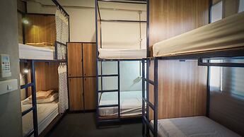 Arawana Hostel Silom