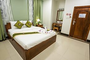Ny Ka Smy Hotel