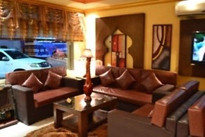DAR NEYAARA SERVICED APARTMENTS - Economic
