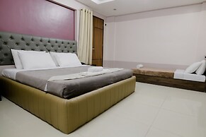 The horizon suites and arcade