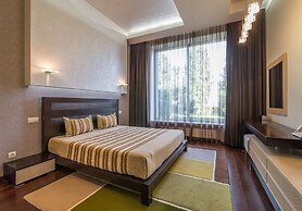 Sunray Hotel