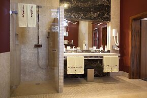 Sunray Hotel